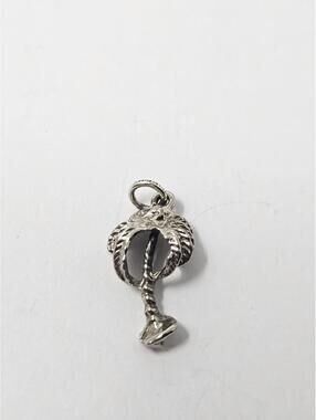 ESTATE STERLING SILVER TROPICAL PALM TREE VACATION BRACELET CHARM 1.2g